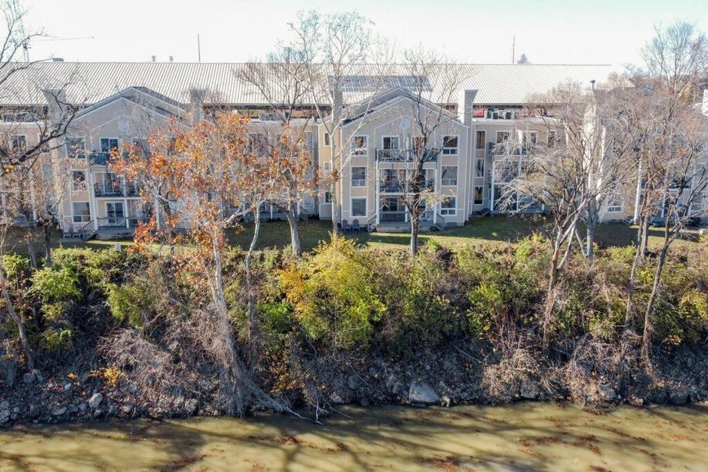 Nash Star Private Condo - 2Bed, 2Bath, Sleep 6, 25 Min Walk To Broadway And All Nashville Attractions, Pool, Gym Kültér fotó