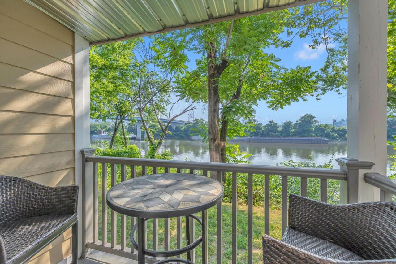 Nash Star Private Condo - 2Bed, 2Bath, Sleep 6, 25 Min Walk To Broadway And All Nashville Attractions, Pool, Gym Kültér fotó